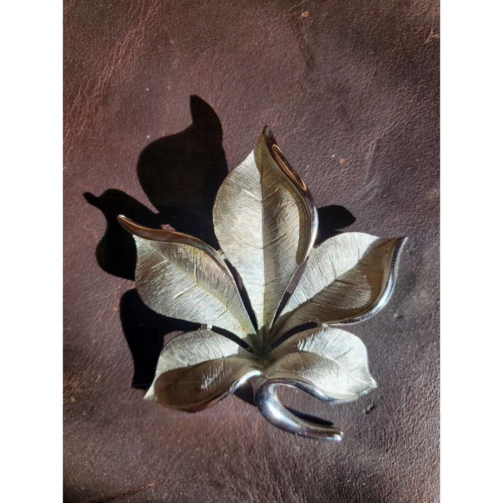 Vintage TRIFARI Satin Matte Finish Floral Leaf Pin Brooch 2" x 1 3/4"